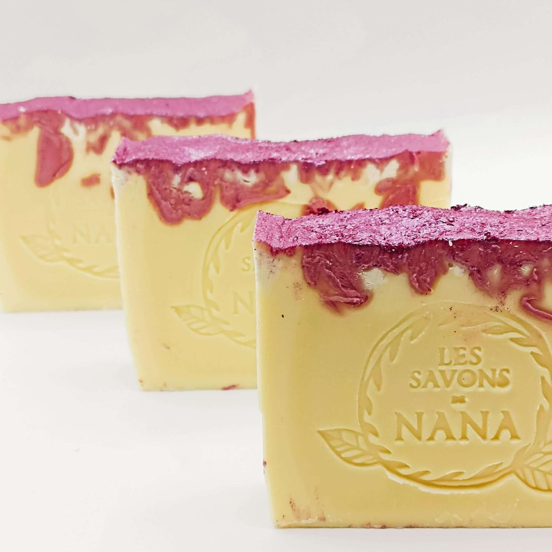 Fabrication du savon Eva-Les Savons de Nana